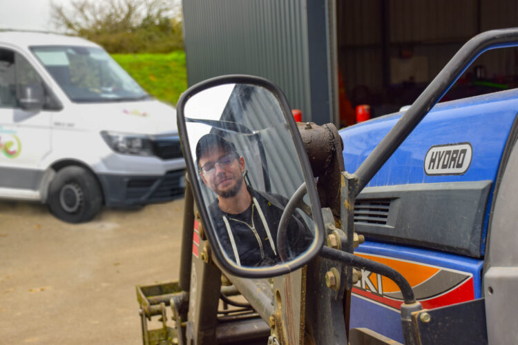 équipier, espaces verts, conduite d'engin